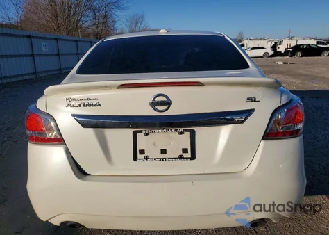 2015 Nissan Altima 2.5 from USA, damaged, VIN 1N4AL3AP7FN311984